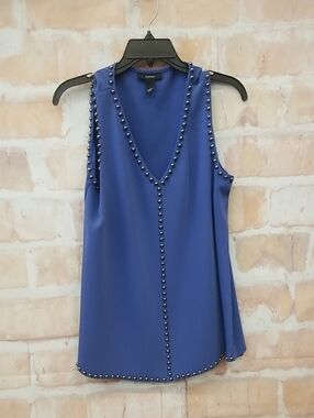 Alfani Women's Royal Blue Stud-Trim V-Neck Sleeveless Top